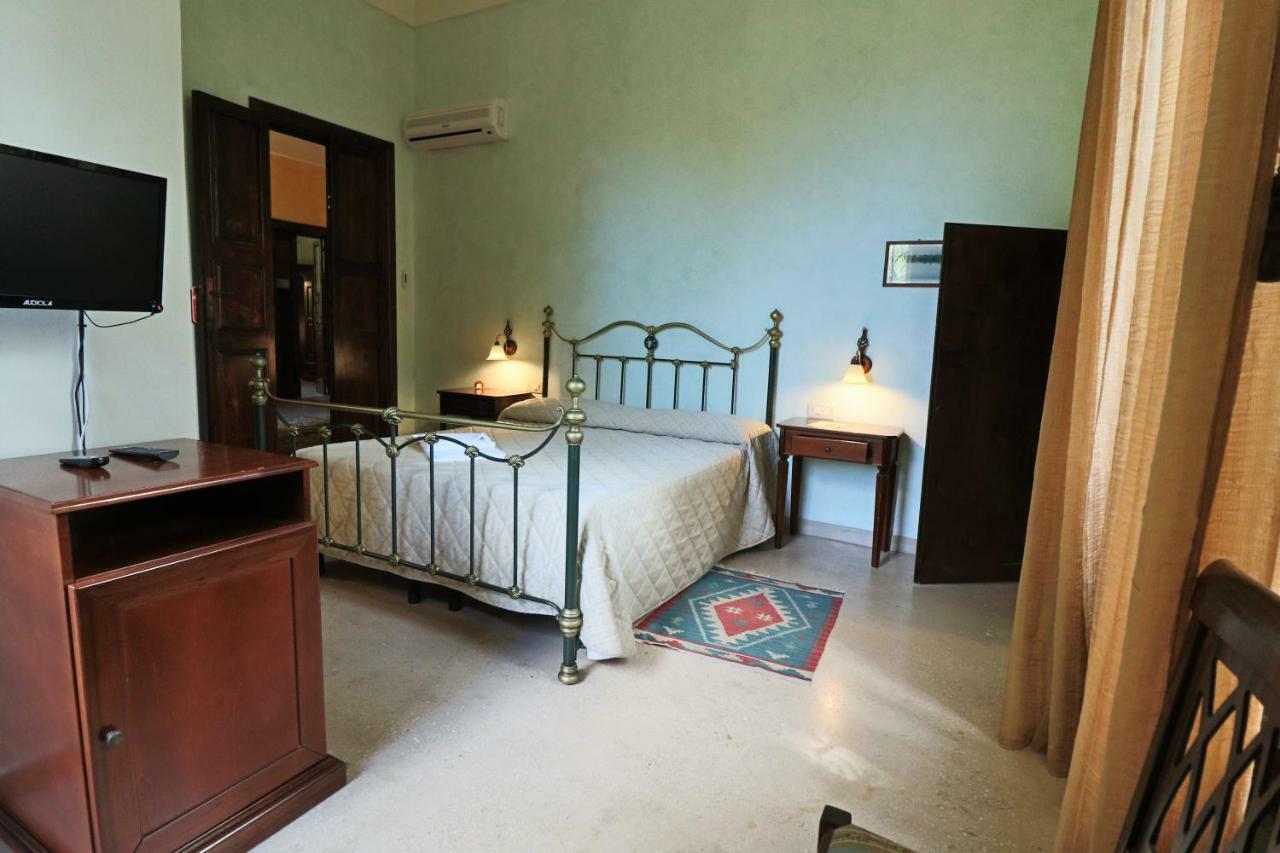 Hotel Dimora Relais Excelsa Gallipoli Zewnętrze zdjęcie